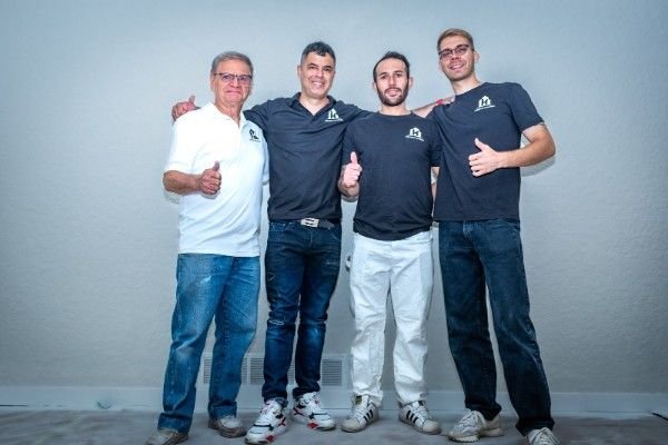 Horizon Painting Team